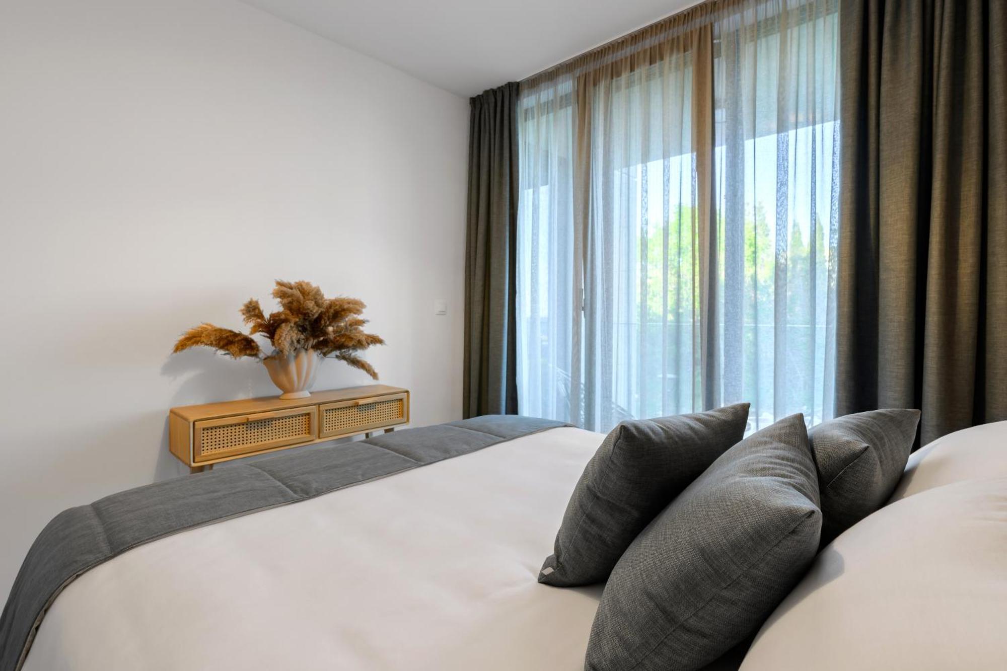 Boho Sea View One-bedroom Pool & Апартамент *
